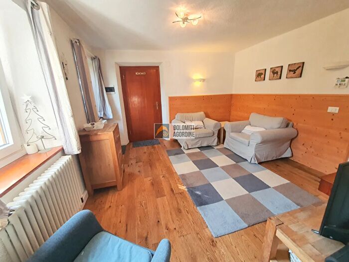 Appartamento quadrilocale in vendita in Via Toccol, Agordo