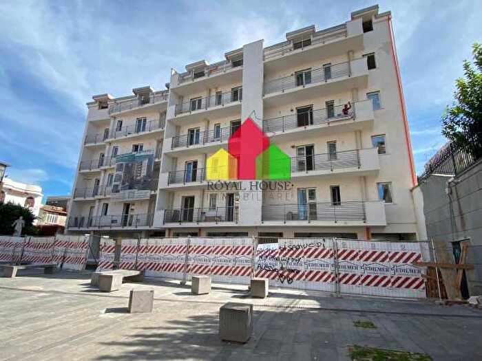 Appartamento trilocale in vendita in Via Sacri Cuori, Afragola