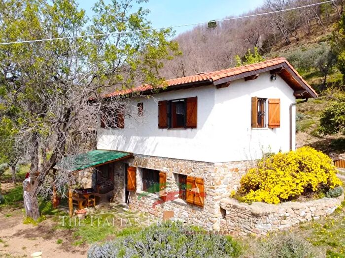 Casa quadrilocale in vendita in Sp Castel Vittorio Im, Castel Vittorio