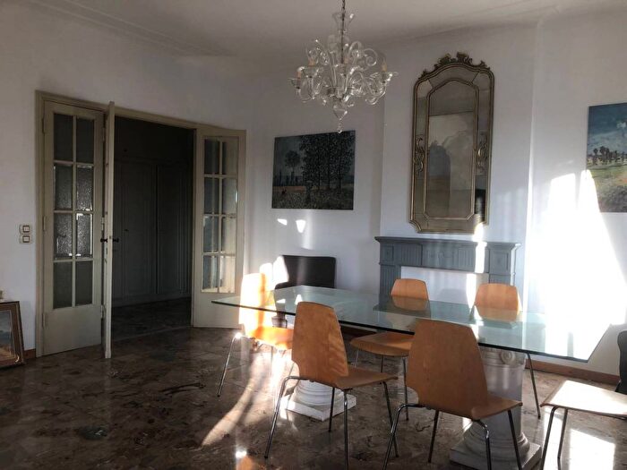 Appartamento con 5 locali in affitto in Strada Giuseppe Mazzini, Centro Storico, Parma