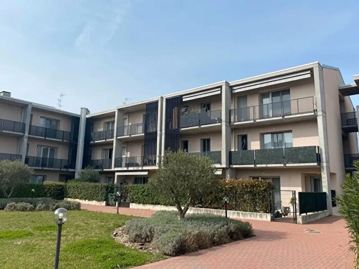 Appartamento trilocale in vendita in Nogarole Rocca