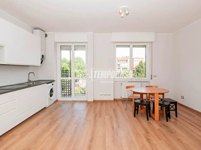 Appartamento in affitto in Viale Ungheria, Milano