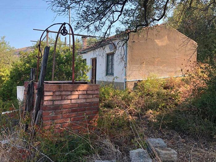 Casa trilocale in vendita in Cda Piano Gorgo, Pollina