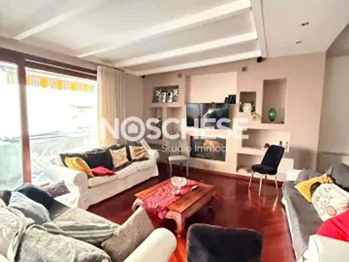 Appartamento trilocale in affitto in Via Johann Strauss, Battipaglia