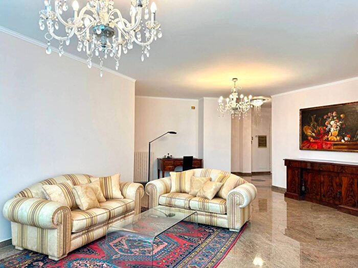 Appartamento quadrilocale in affitto in Via Giorgio e Guido Paglia, Stazione, Bergamo