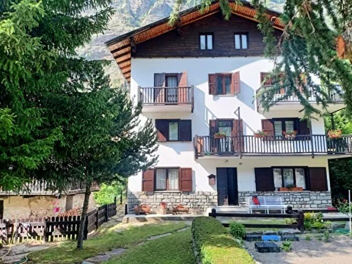 Case in Vendita e in Affitto - 3