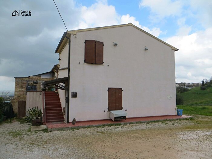 Casa con 5 locali in vendita in Contrada Santa Maria, Montegranaro