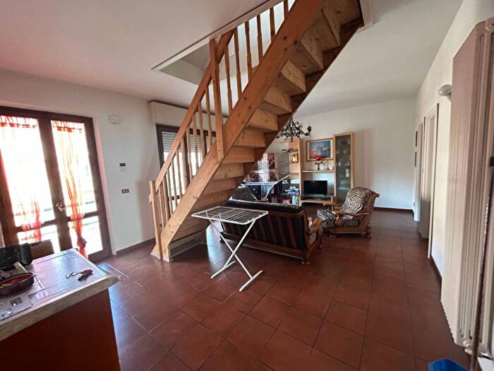 Appartamento con 6 locali in affitto in via cervino, Porta Fiorentina Leopolda, Pisa