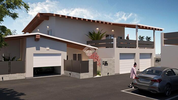 Case in Vendita e in Affitto - 3