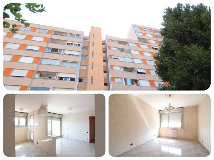 Appartamento con 5 locali in vendita in Via Respighi, Genova