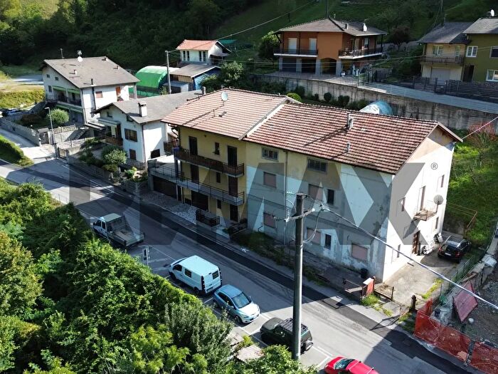 Case in Vendita e in Affitto - 3