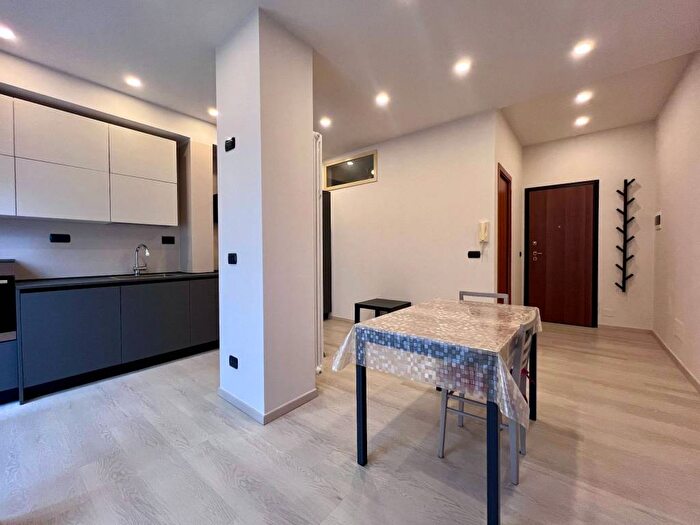 Appartamento monolocale in affitto in Viale Giovanni Vico, Corso Langhe Moretta Corso Cortemilia, Alba