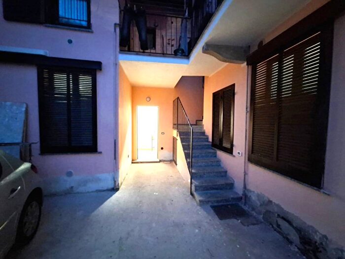 Appartamento bilocale in affitto in Via Varese, Saronno