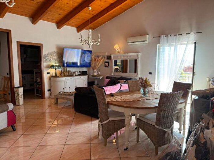 Casa quadrilocale in vendita in Corso Italia, Quarto