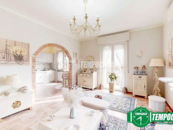 Appartamento quadrilocale in vendita in Via Vignaccia, Molare