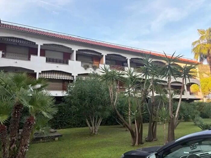 Appartamento trilocale in vendita in Via del Ricovero, Ventimiglia