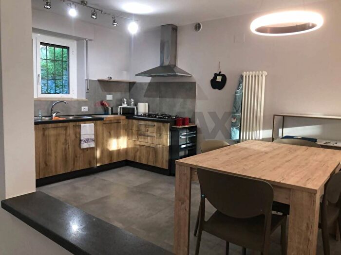 Casa con 5 locali in affitto in Via Niccolo Macchiavelli, Centro, Perugia