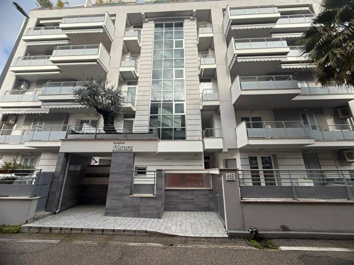 Appartamento bilocale in affitto in Via Merano, Lungomare Marconi, Alba Adriatica