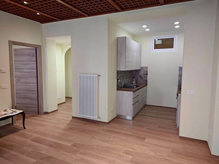 Appartamento trilocale in affitto in Via Solferino, Lanzo DIntelvi, Alta Valle Intelvi