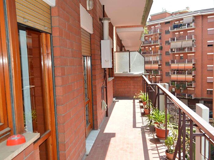 Appartamento trilocale in affitto in Via Pisino, Villa Gordiani, Roma