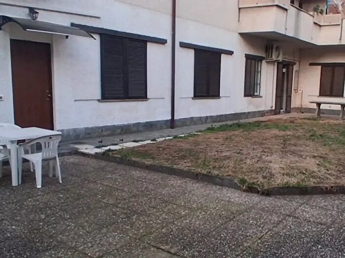 Appartamento trilocale in vendita in Via San Francesco d'Assisi, Seregno