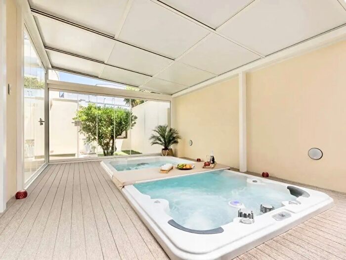 Casa con 6 locali in vendita in Via Rocco Scotellaro, Lecce