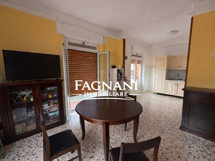 Appartamento trilocale in affitto in Via San Giovanni Vecchio, Centro Storico, Velletri