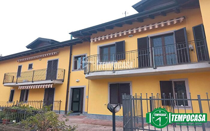 Appartamento bilocale in vendita in Via Istituto Oneto a, Novi Ligure