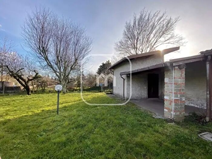 Casa bilocale in vendita in Via Samele, Cave