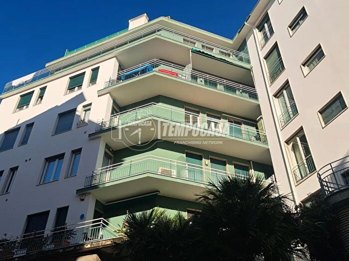 Appartamento bilocale in vendita in Via Nuvoloni, Sanremo