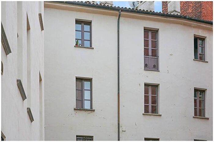 Appartamento bilocale in affitto in Piazzetta Università dei Mastri Minusieri, Quadrilatero Romano, Torino