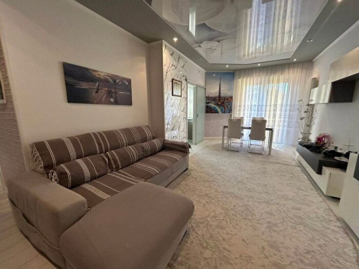 Appartamento trilocale in affitto in via adda, Viale Trieste Villaggio dei Fiori, Vicenza