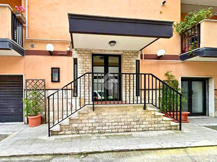 Appartamento trilocale in vendita in Via Giove, San Severo