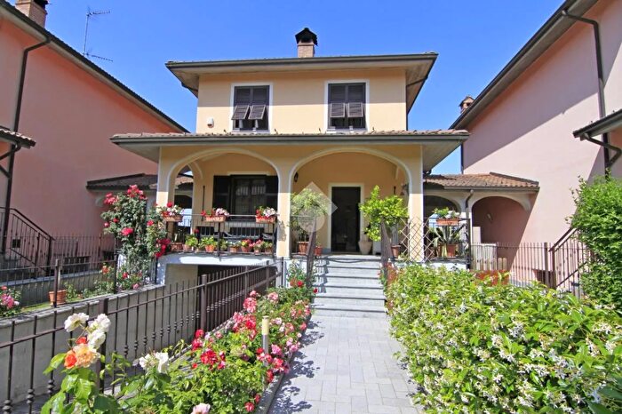 Casa con 5 locali in vendita in Via Giacomo Puccini, Serravalle Scrivia