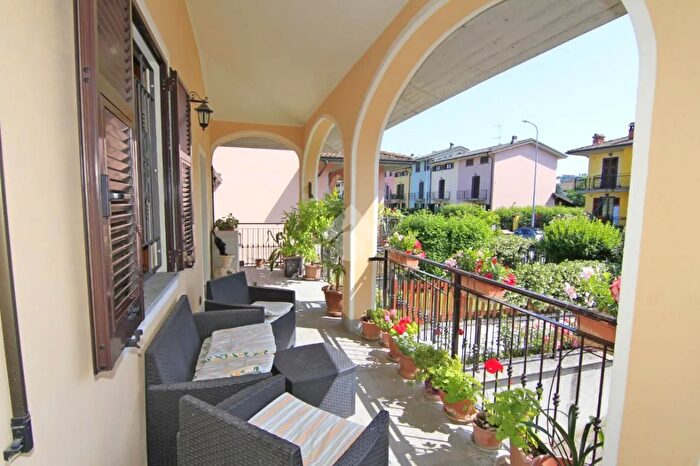 Case in Vendita e in Affitto - 3