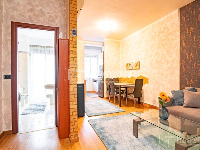 Appartamento bilocale in affitto in Via LUIGI MANCINELLI, Casoretto, Milano