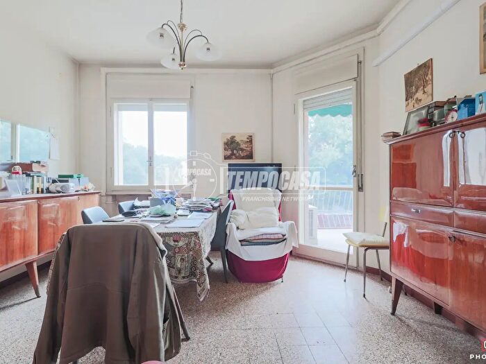 Appartamento con 5 locali in vendita in Via Grado, Ravenna