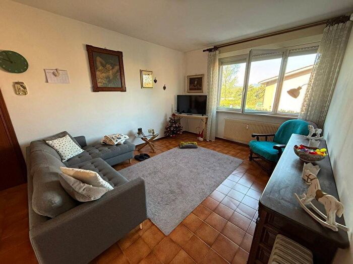 Appartamento con 5 locali in affitto in Viale Friuli, Ivrea