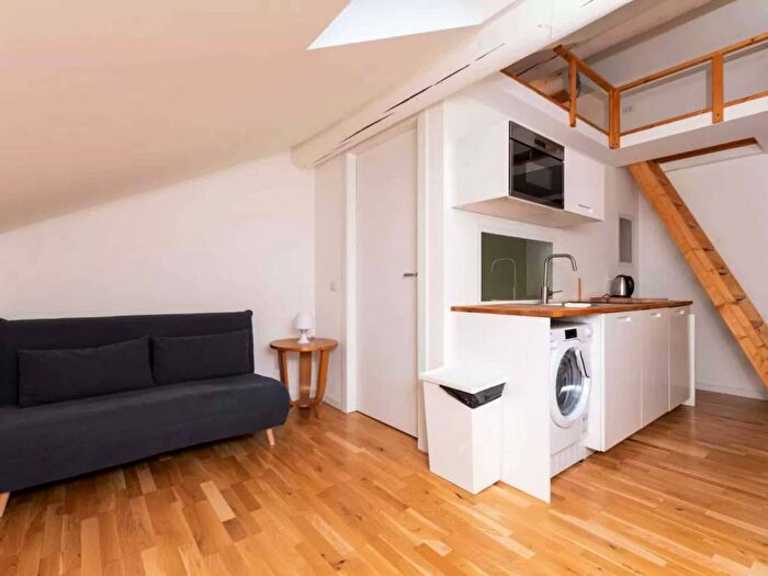 Appartamento in affitto in Viale Bligny, Bocconi, Milano