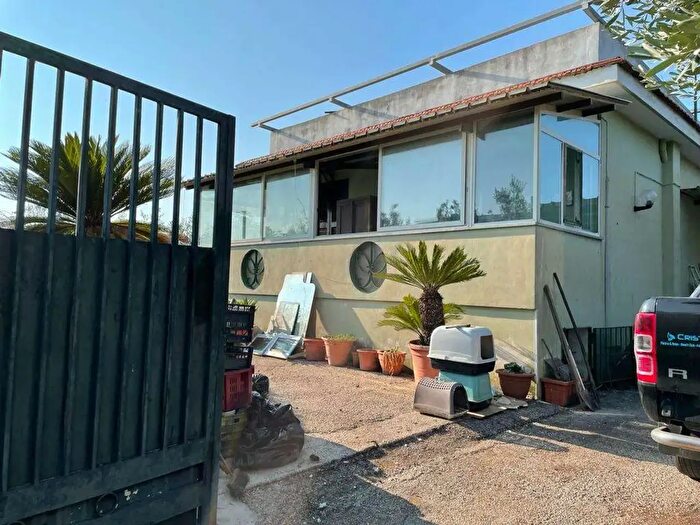 Casa con 5 locali in vendita in Località Ruosi, Sessa Aurunca