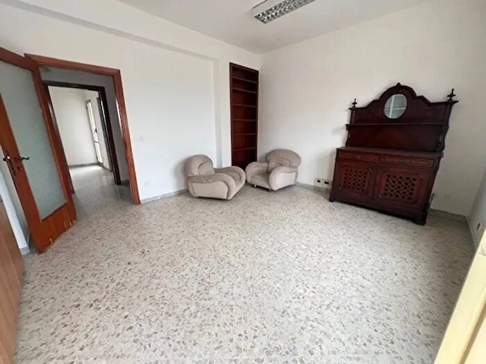 Appartamento trilocale in vendita in Via Enrico Fermi, Brindisi