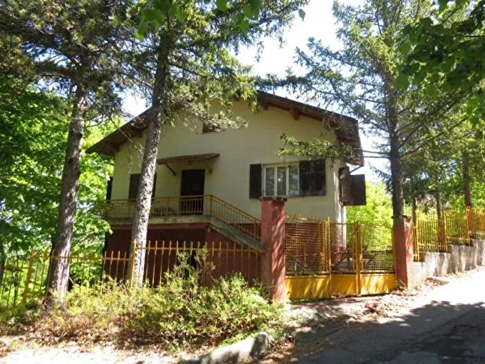 Casa con 6 locali in vendita in Via Pallavicino, Cantalupo Ligure