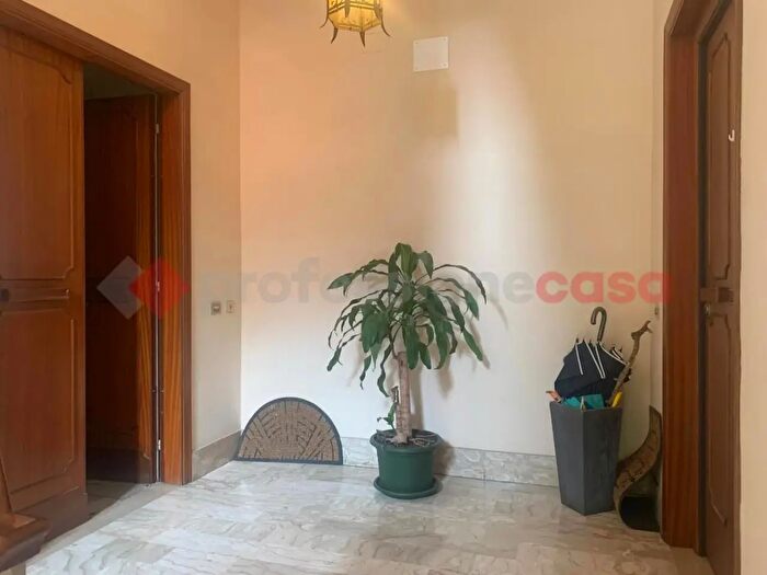 Appartamento con 5 locali in vendita in Via Bruno Buozzi, Impruneta