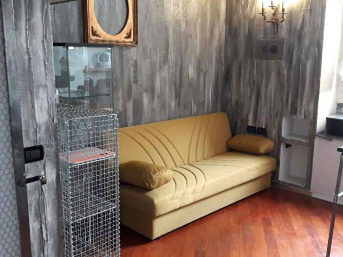 Appartamento monolocale in affitto in Via Solferino, Moscova, Milano