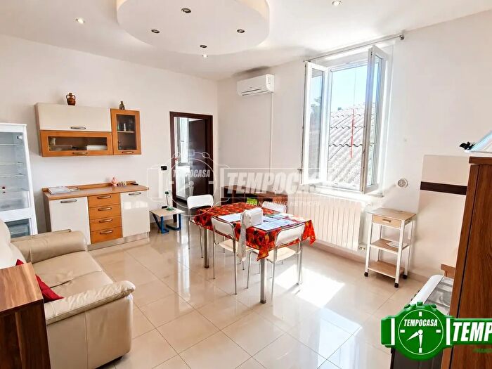 Appartamento trilocale in vendita in Via Cornelio Musso, Piacenza