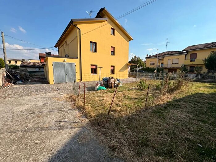 Appartamento con 5 locali in vendita in Finale Emilia