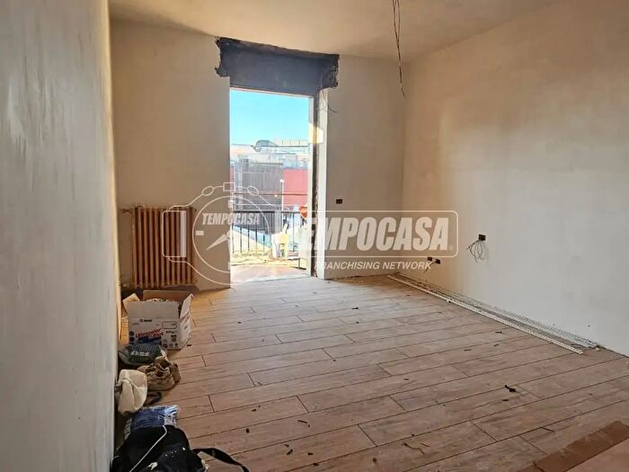 Appartamento bilocale in vendita in Via Monte Aprica, Baranzate