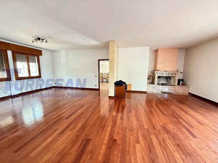 Casa con 5 locali in vendita in Via Fratelli Polonio, Conselve