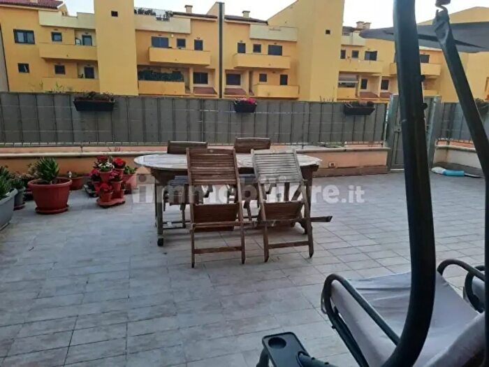 Appartamento quadrilocale in vendita in Via di Levante, Livorno