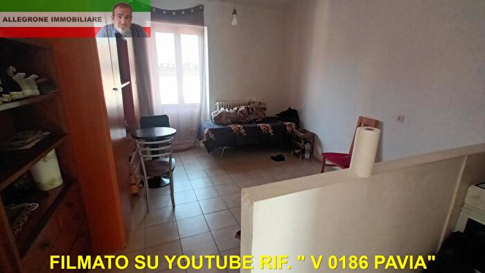 Appartamento monolocale in vendita in Porta Calcinara, Pavia